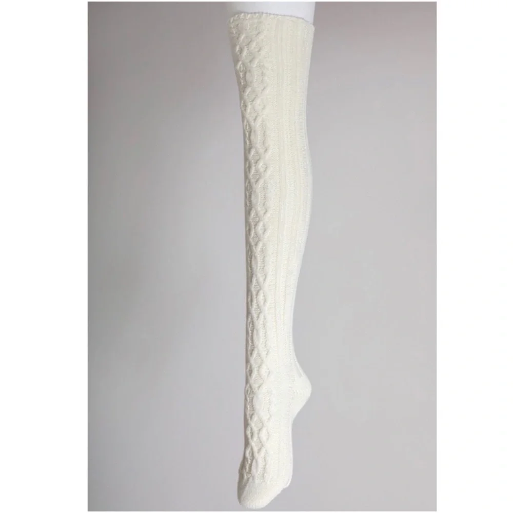 1 LEFT! Ivory Cable Knit Above Knee Long Warm Winter Essential Stay Home Socks - Picture 3 of 3